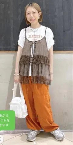 ニコアンド　ラメプリーツキャミソールのサムネイル