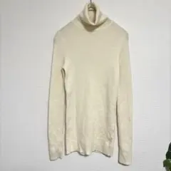 UNIQLO エクストラファインメリノリブタートルネックセーター アイボリー　M