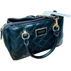 ☆新品☆ GUESS ショルダーバッグ ブラック キルティング
