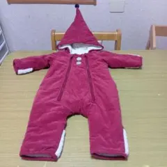 フード付きワインレッドアウター