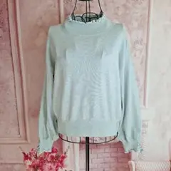 axes femme　袖レースアップニット　トップス　サックス
