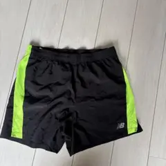 メンズNew Balance ブラック ランニングショートパンツ L