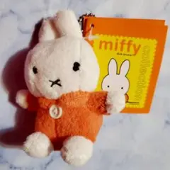 ✧激レア❀新品　ミッフィー　雪ミッフィー　ぬいぐるみ　ボールチェーン　可愛い!!