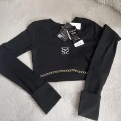 Avail × shoko Sロゴショート丈トップス 黒