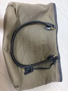 PRADA カーキ ナイロン トートバッグ