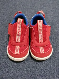 Item thumbnail for item 6d2e4269-5aa8-4656-b187-96900f00a734