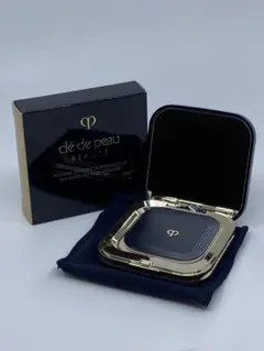 新品未使用クレドポーボーテ　ル・プードリエ￼18金ファンデーションケース 新品未使用クレドポーボーテ ル・プードリエ￼18金ファンデーション