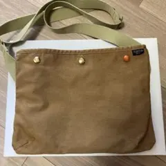 Item thumbnail for item 2beb9ffa-a168-46d5-b05c-b51b781919ed