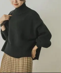 タートルネック 黒 ニットセーター　タートルスクエアニット