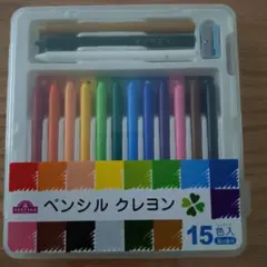 トップバリュ　ペンシルクレヨン 15色セット　削り器付のサムネイル