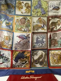 極美品✨サルヴァトーレフェラガモ シルク イタリア 動物 大判スカーフ