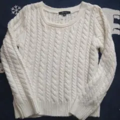 &by P&D ケーブル編みニットセーター Mサイズ ホワイト 38