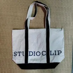 Item thumbnail for item 830c05f0-fef0-4873-b4b7-30ebf6cb52fc