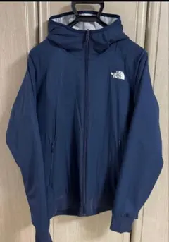 THE NORTH FACE リバーシブル フーディ ジャケット　美品のサムネイル
