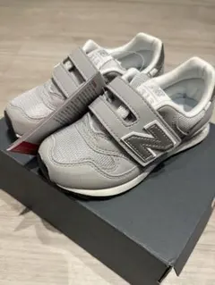 17cm New Balance 313 グレー スニーカー　ニューバランス