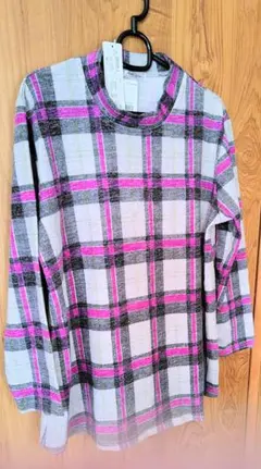 M〜L 長袖チェック柄カットソー グレー ピンク