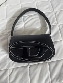 美品】DIESEL 1DR アクセサリーポーチ レザー ビッグ Dロゴ 黒色 | Mercari