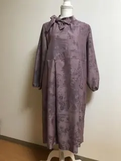ボウカラーゆったりワンピース　着物リメイク　小紋　紫
