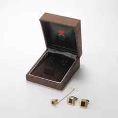 Item thumbnail for item 3231bf7e-3296-4970-be0e-44fbbfbf77f6