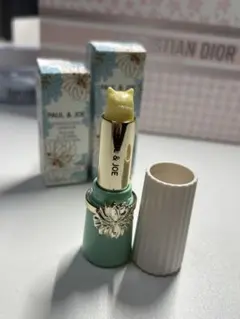 PAUL & JOE リップスティック トリートメント 猫型のサムネイル