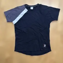 Reebok Classic Tシャツ