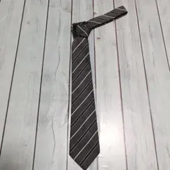 Salvatore Ferragamo シルク ストライプネクタイ