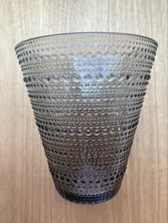 イッタラ カステヘルミ リネン ベース 花瓶 - メルカリ