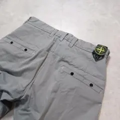 STONE ISLAND ストーンアイランド チノパン ワッペン ロゴボタンのサムネイル