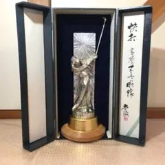 ○[圧巻] 小林尚珉 作 ゴルフ「快打」高級アルミニウム彫像 約48.6cm