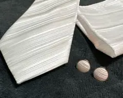 【お得3点セット】ネクタイ、チーフ、カフスボタン