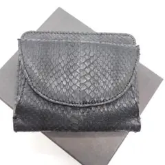超美品　パイソン　二つ折り財布　黒