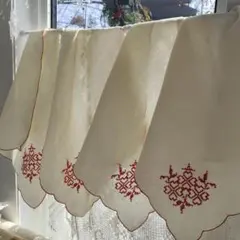 赤糸手刺繍　生成り地　ヴィンテージキッチンクロス4枚