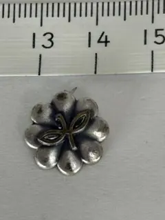 Item thumbnail for item d9957a76-8a0f-44dc-96c1-41cafd340864