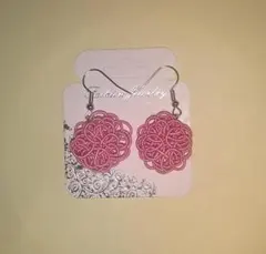 水引　ピンポンマム　濃ピンク　小ぶり　ピアス