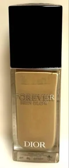 Dior Forever Skin Glow 2W リキッドファンデーション中古
