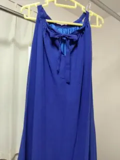 ノースリーブロングワンピース 青色 タグ付き