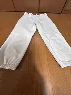 ホワイト 練習着 膝パッド付き　140cm