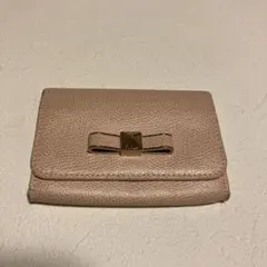 FURLA ベージュ　カード入れのサムネイル