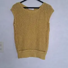DESIGNWORKS ノースリーブ ニット イエローのサムネイル
