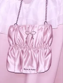 Maison de FLEUR ビジューリボンギャザー　ショルダーバッグ　リボンのサムネイル