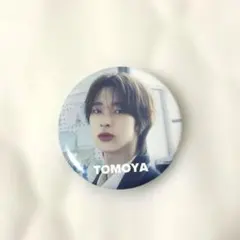 TOMOYA トモヤ缶バッジ NEXZ ネクスジshowcase 2026年最新】nexz トモヤ バッジの人気アイテム - メルカリ