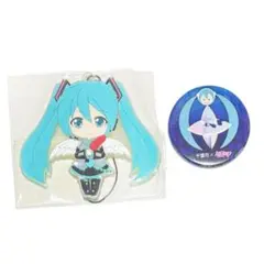 初音ミク　雪ミク 赤い羽根共同募金 缶バッジ　4種セット 初音ミク 缶バッジ 雪ミク 赤い羽根共同募金 (匿名配送) - メルカリ
