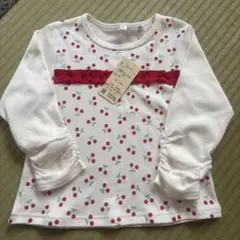 新品 さくらんぼ柄 長袖カットソー 100cm