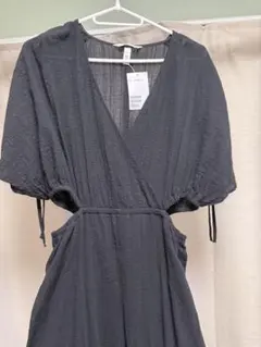 h&m ダークグレー Vネック オールインワン