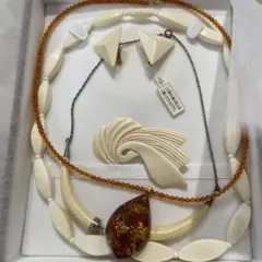 ☆久慈琥珀☆ネックレス☆ブローチ☆ 久慈産琥珀ネックレス - 久慈琥珀オンラインショップ