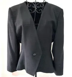 2025年最新】GIVENCHYノーカラージャケットの人気アイテム - メルカリ