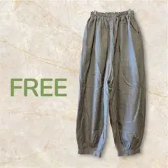 【美品】グレー サルエルパンツ ゴムウエスト タック入り裾　ゆったり　薄手