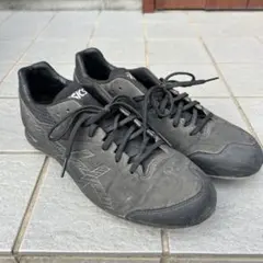 ASICS ブラック スパイクシューズ