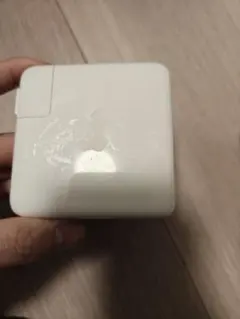 純正Apple 61W USB-C電源アダプタ A1947