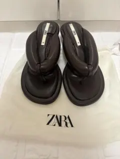 【ほぼ未使用・美品✨️】ZARA パデッド トングサンダル ブラウン 38のサムネイル